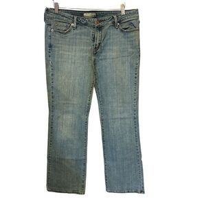 Levi's 545 Blue Medium Wash Low Bootcut Denim Jeans (14 no tag see measurements)